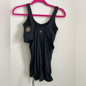 Like new Lululemon black sinched tank